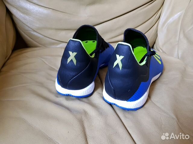 Сороконожки Adidas новые 40.5 р (26.5 см )