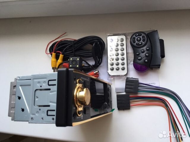 Магнитола с экраном +пультом на руль +камера, USB