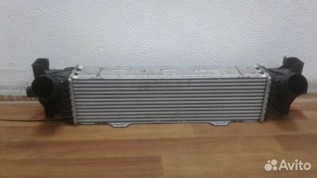 Радиатор интеркуллера бу BMW 5 G30 OEM 17518576509