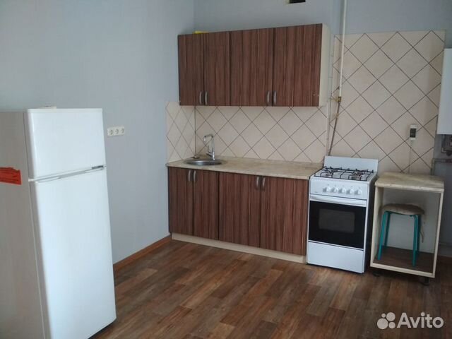 2-к квартира, 59 м², 1/6 эт.