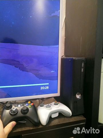 Xbox 360 freeboot + 2 контроллера