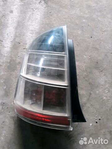 Toyota Prius NHW-20 фары фонари