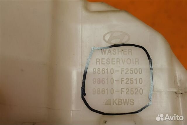 Бачок омывателя Kia Ceed 2 2012-Н.в Бачок омывателя Kia Ceed 2 2012-Н.в