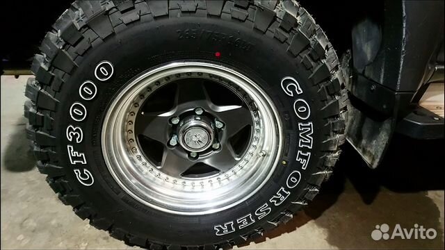 Comforser CF3000, 35x12.5 R17