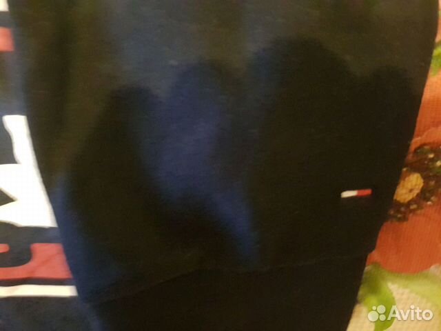 Свитшот Tommy Jeans новый Свитшот Tommy Jeans новый