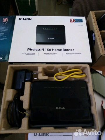 Wi-Fi роутер марки D-Link DIR-300