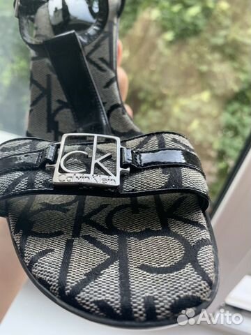 Босоножки Calvin Klein (40) Босоножки Calvin Klein (40)
