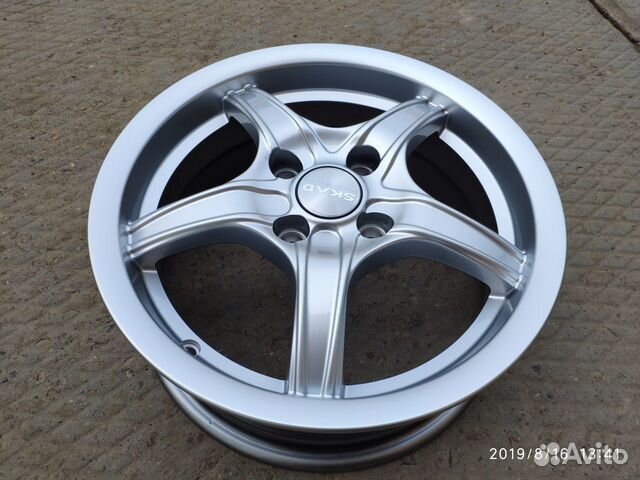 Комплект нового литья R14 4x98 skad на ваз Комплект нового литья R14 4x98 skad на ваз