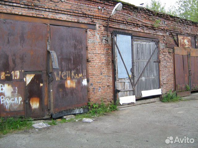 Гараж, > 30 м² Гараж, > 30 м²