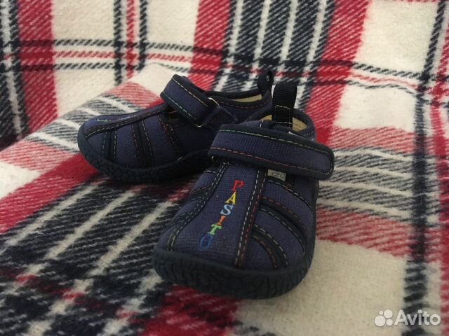 Сандали 20р закрытые
