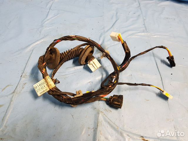 Проводка задней левой двери Hyundai Tucson