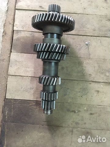 Промежуточный вал кпп камаз в сборе(оригинал)