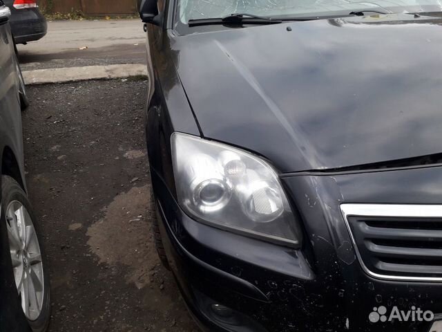 Разбираем Toyota Avensis Sedan 2008