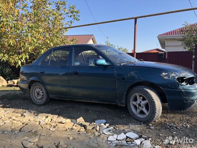 Hyundai Accent 1.3 МТ, 1995, битый, 300 000 км