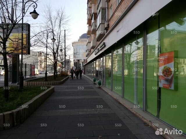 Сдам торговое помещение, 111 м²