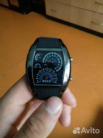 Электронные часы