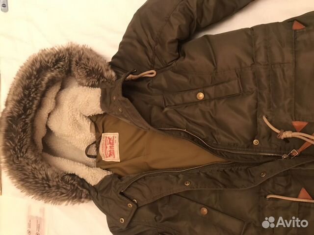 Пуховик женский Levi Strauss Пуховик женский Levi Strauss