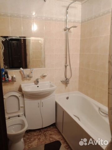 2-к квартира, 63 м², 1/10 эт. 2-к квартира, 63 м², 1/10 эт.