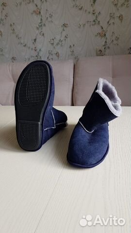 Меховые угги чуни из овчины синие Меховые угги чуни из овчины синие