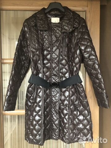 Moncler Пальто пуховое р.48-50 Moncler Пальто пуховое р.48-50