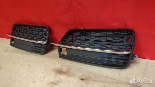 Решётка переднего бампера правая Volvo XC90 2 (201