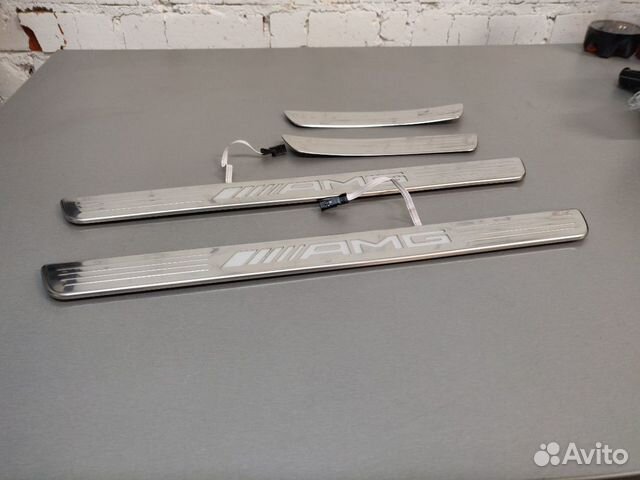 Накладки на пороги AMG на Мерседес W117,W176 Накладки на пороги AMG на Мерседес W117,W176