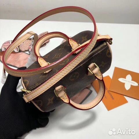 Сумка Louis Vuitton LV Speedy mini 20 см Сумка Louis Vuitton LV Speedy mini 20 см