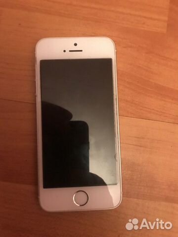 Телефон iPhone 5s 16 Телефон iPhone 5s 16