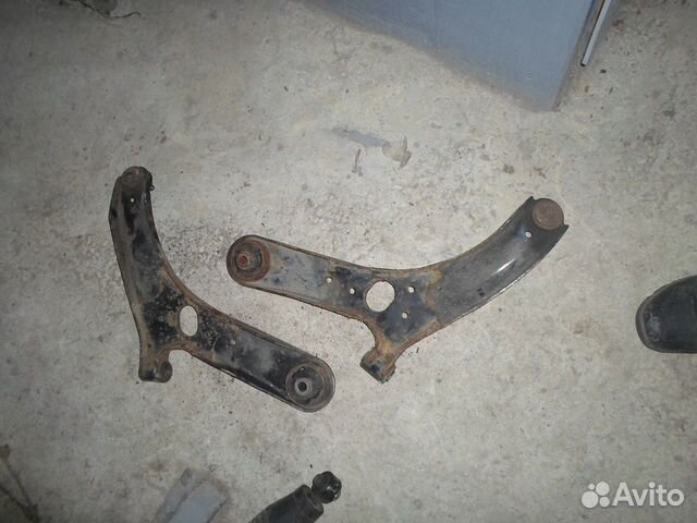 Рычаги нижние Hyundai Solaris Kia Rio 4 Рычаги нижние Hyundai Solaris Kia Rio 4