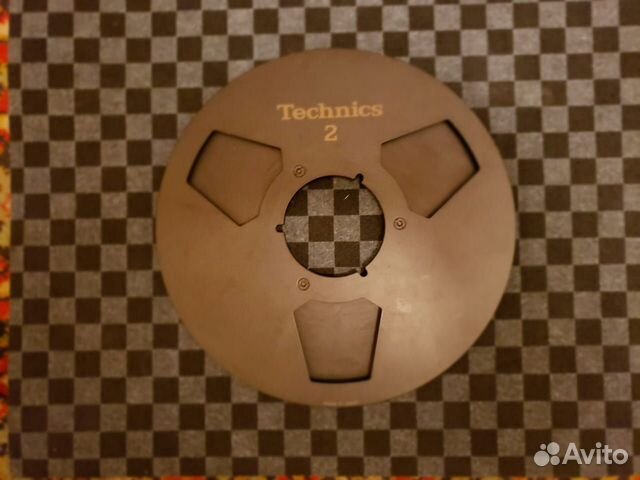 Продаётся оригинальная катушка techncs 10,5 Продаётся оригинальная катушка techncs 10,5