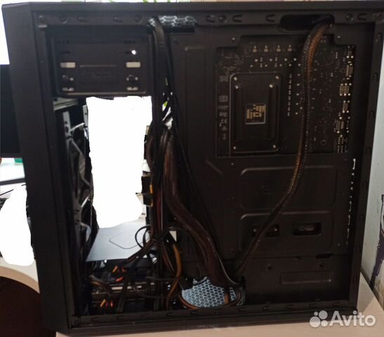 Корпус Fractal Design Focus G FD-CA-focus-BK-W чер