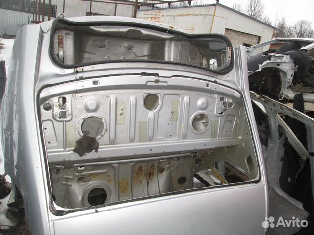 Задняя часть кузова Renault Logan 1 2006 года