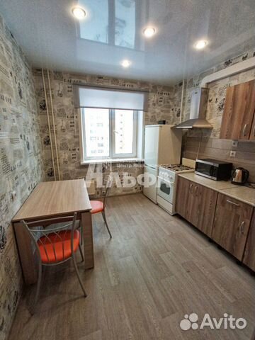 1-к квартира, 42 м², 8/10 эт. 1-к квартира, 42 м², 8/10 эт.