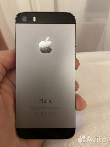 Телефон iPhone