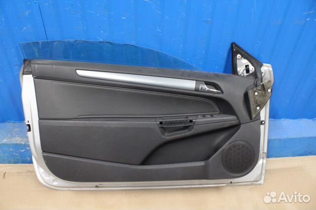 Дверь левая передняя Opel Astra H