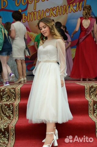 Вечернее платье