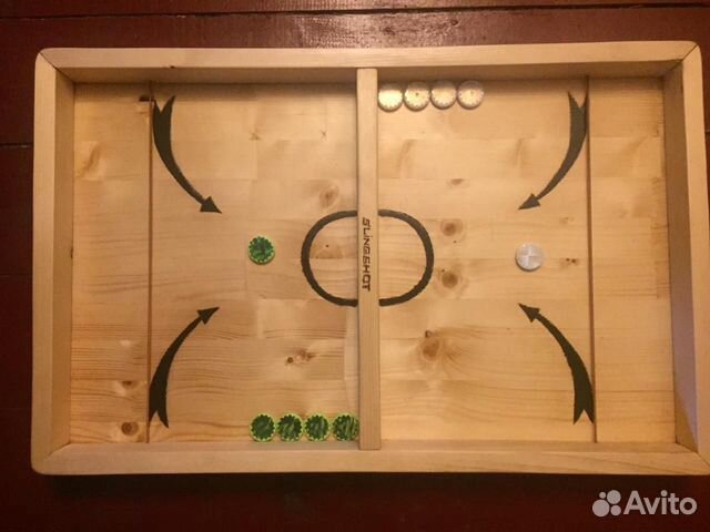 Настольная игра перекидывания фишек Настольная игра перекидывания фишек
