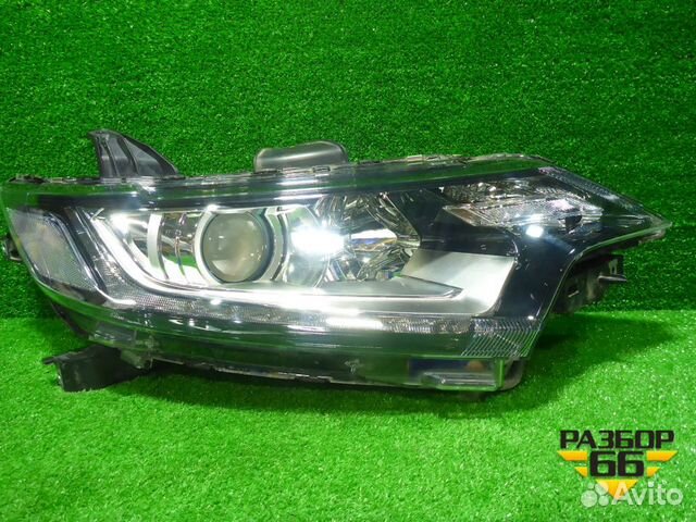 Фара правая Mitsubishi Outlander с 2012г Фара правая Mitsubishi Outlander с 2012г