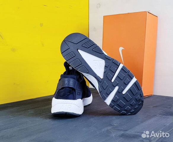 Nike air huarache кроссовки новые мужские Nike air huarache кроссовки новые мужские