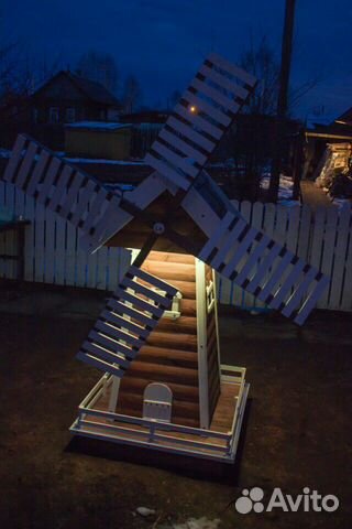 Садовая мельница из дерева. (доставка бесплатно)