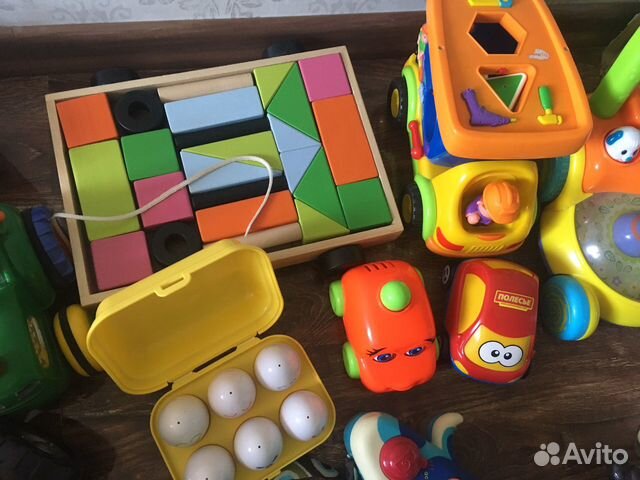 Развивающие игрушки