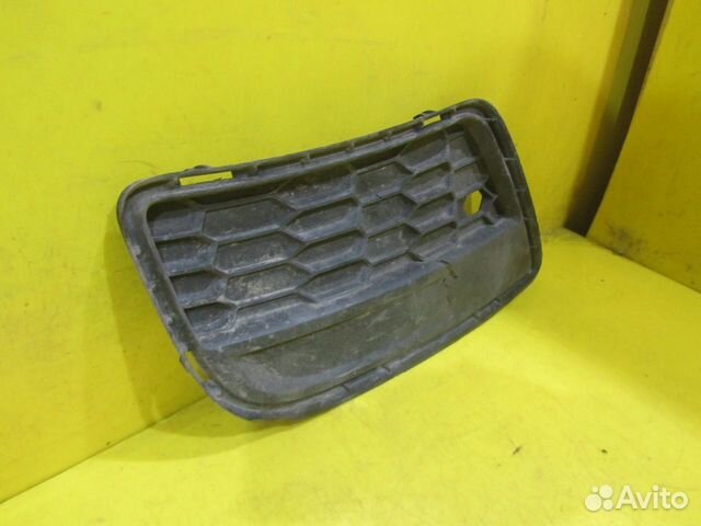 Решетка переднего бампера левая BMW X3 F25 (14-17) Решетка переднего бампера левая BMW X3 F25 (14-17)