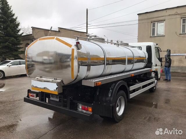 Молоковоз на шасси Fuso Canter TF