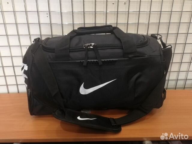 Спортивная, дорожная сумка nike(новая) Спортивная, дорожная сумка nike(новая)
