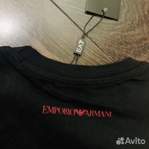 Футболка Armani коллекция Лето 2020 s-m Футболка Armani коллекция Лето 2020 s-m