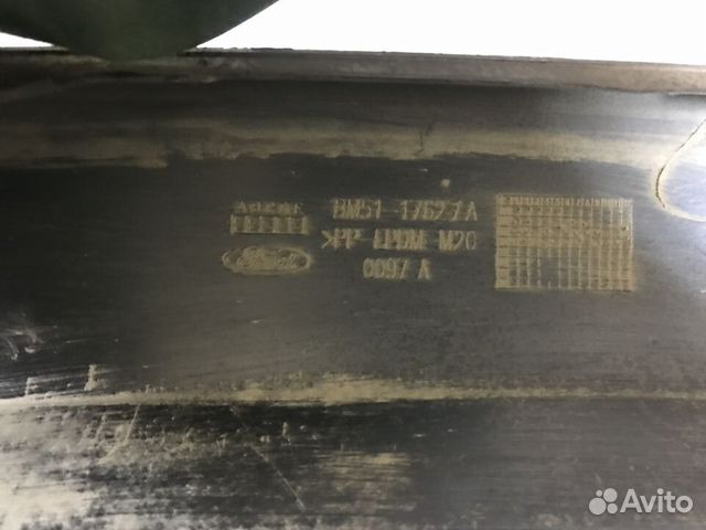 Накладка переднего бампера левая Ford Focus 3