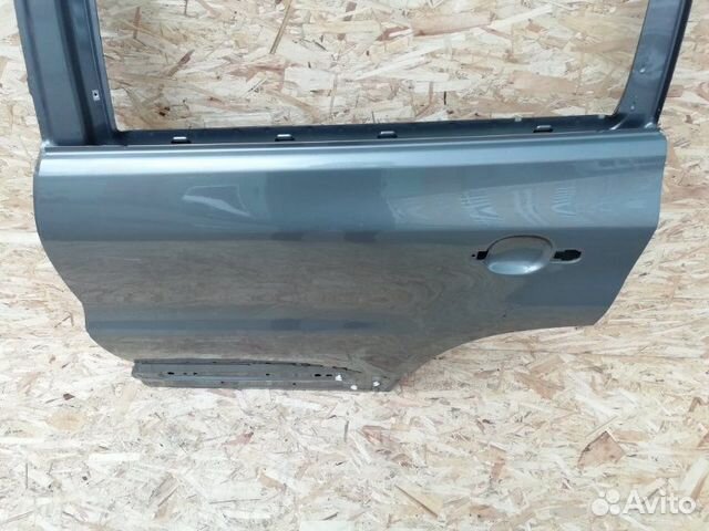 Дверь задняя левая Volkswagen Tiguan 2.0 tfsi 2011