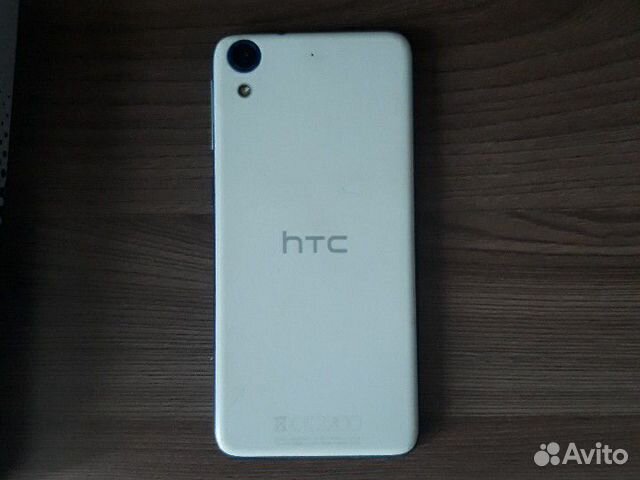 Телефон HTC Desire 628