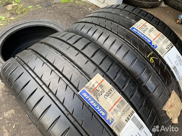 Шины пара 275/35 R20 Michelin Pilot Sport 4S