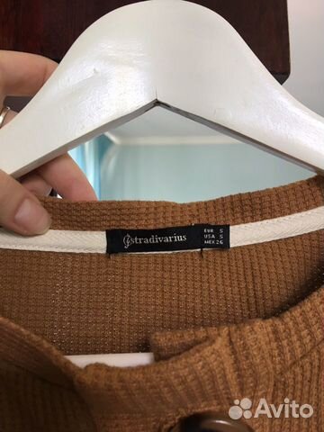 Свитшот джемпер коричневый stradivarius Свитшот джемпер коричневый stradivarius
